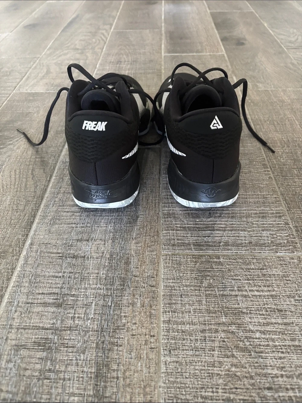 Nike Zoom Freak 4 Black Basketball Shoes Men’s 10 - Picture 6 of 7